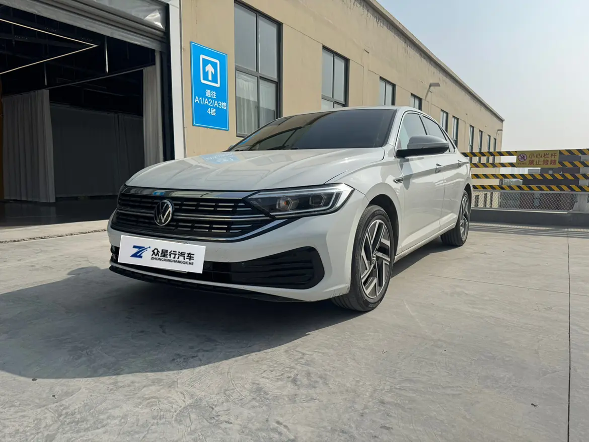 Volkswagen Sagitar