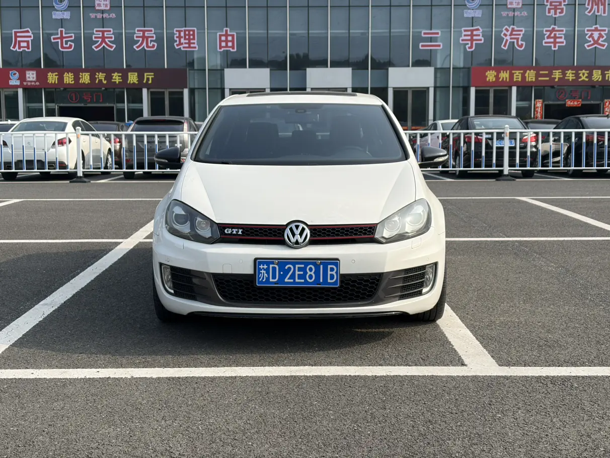 Volkswagen Golf GTI  из Китая
