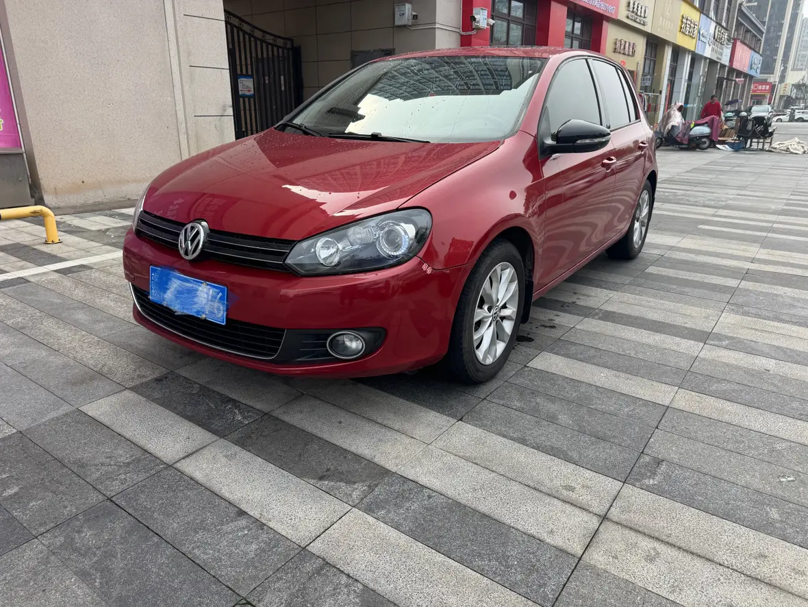 Volkswagen Golf  из Китая