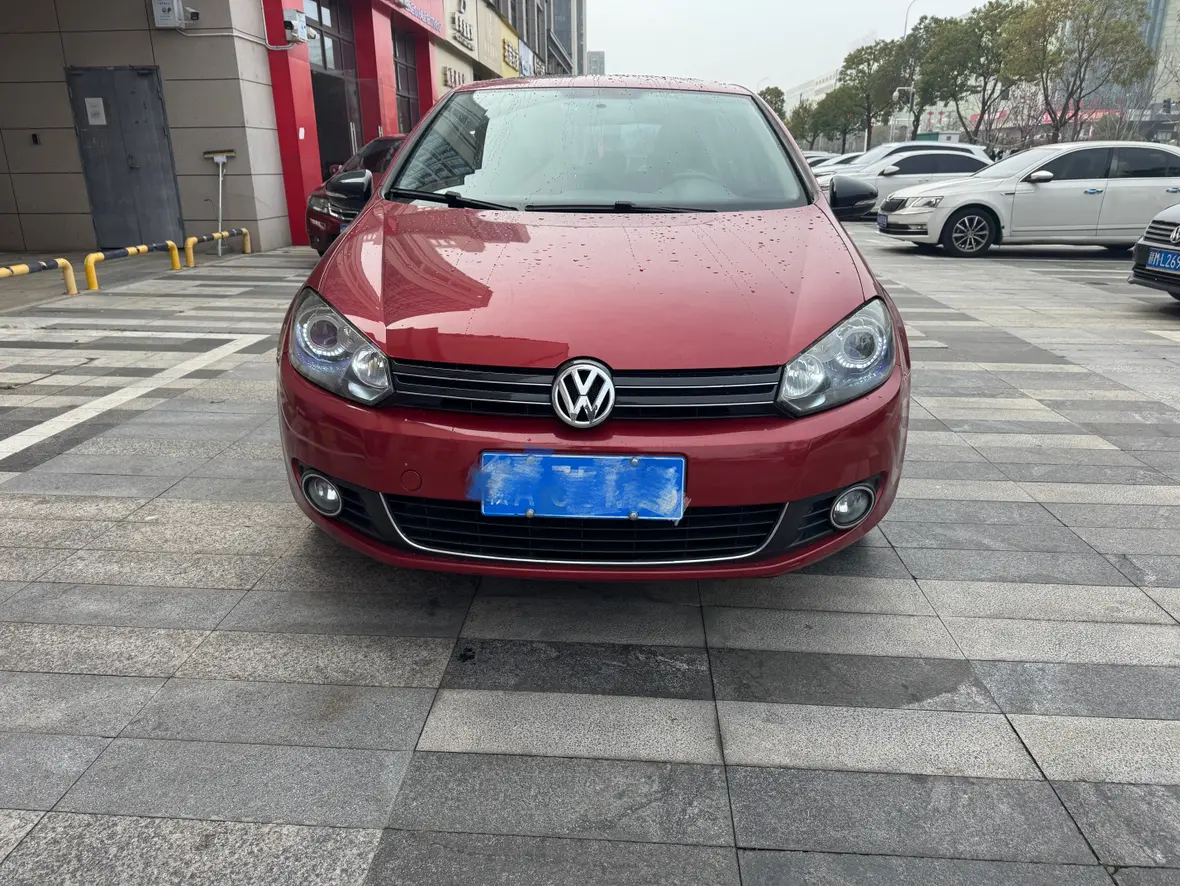 Volkswagen Golf  из Китая