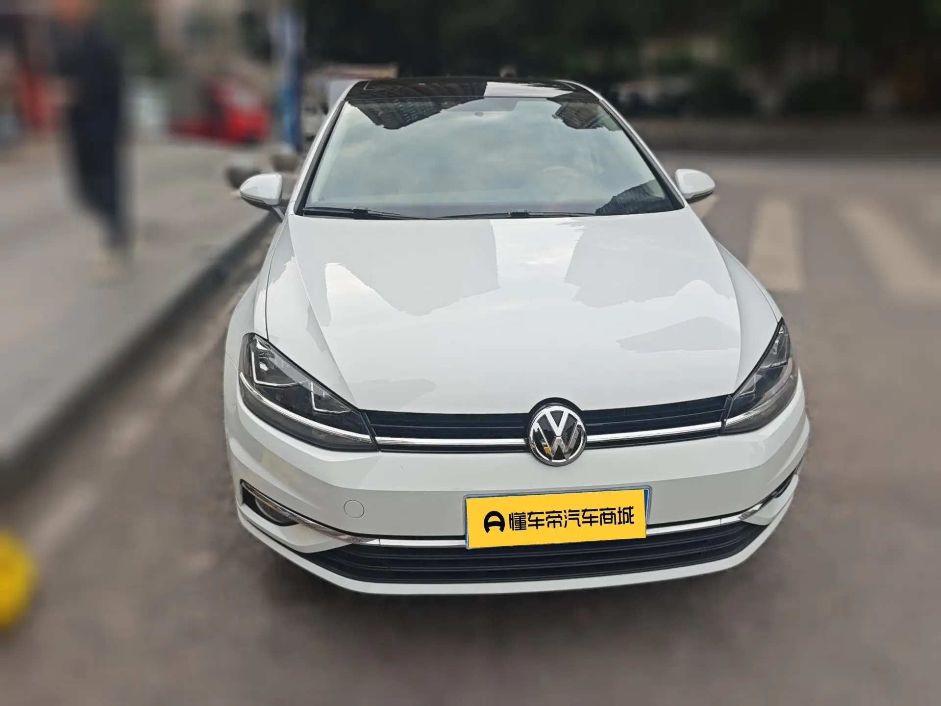 Volkswagen Golf  из Китая