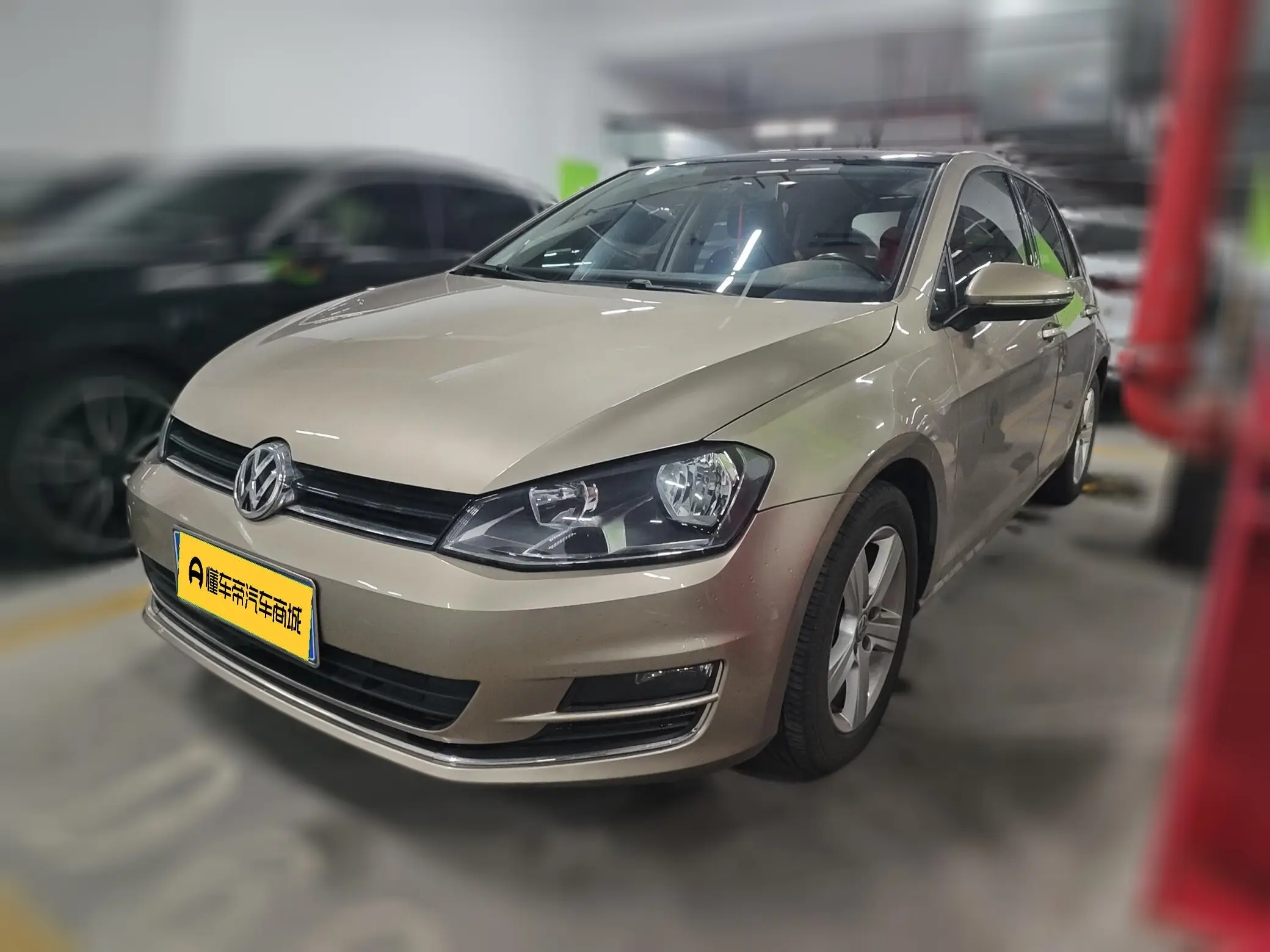 Volkswagen Golf  из Китая