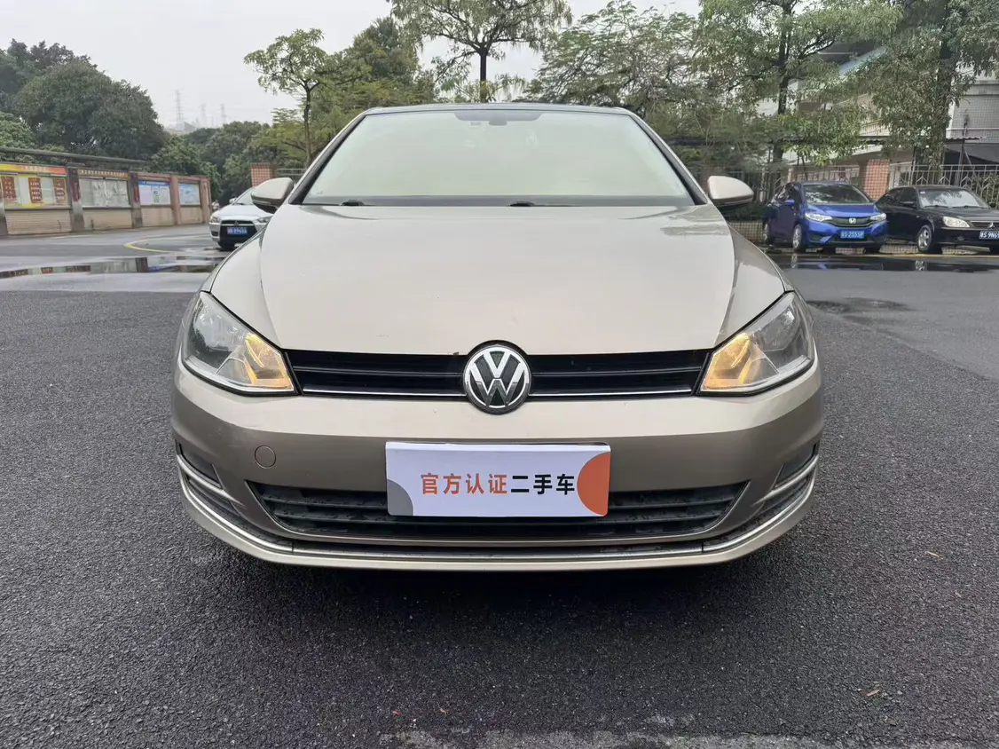 Volkswagen Golf  из Китая