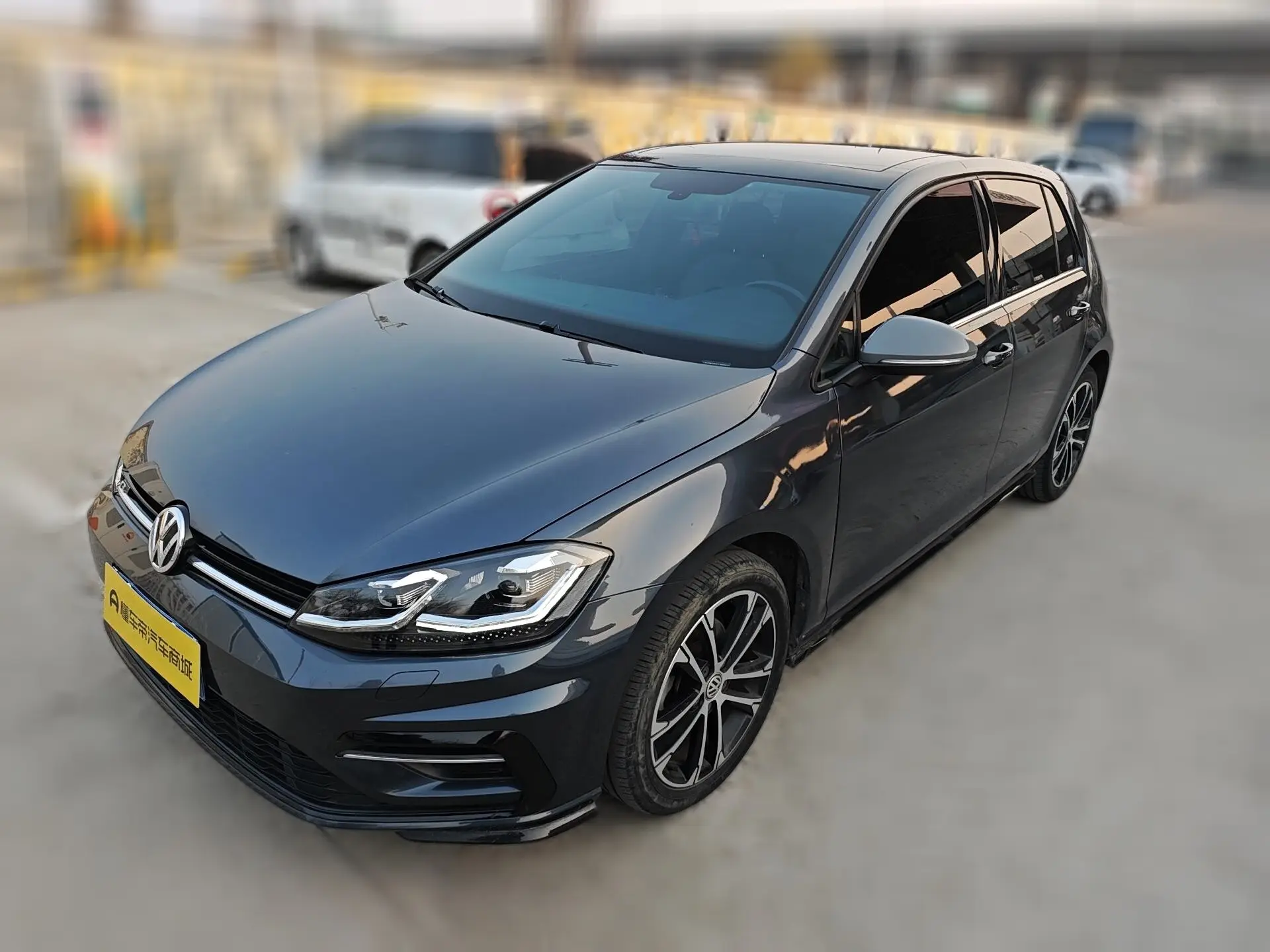 Volkswagen Golf  из Китая