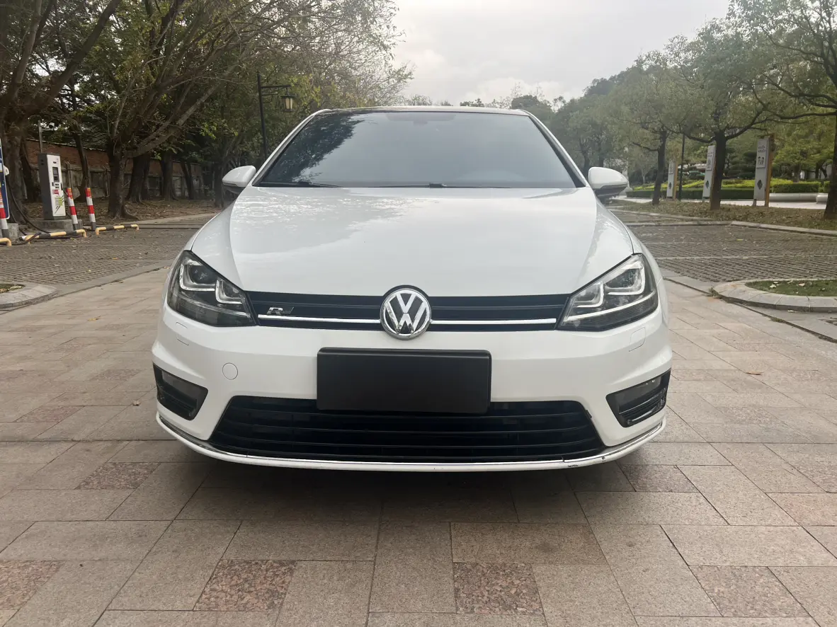 Volkswagen Golf  из Китая