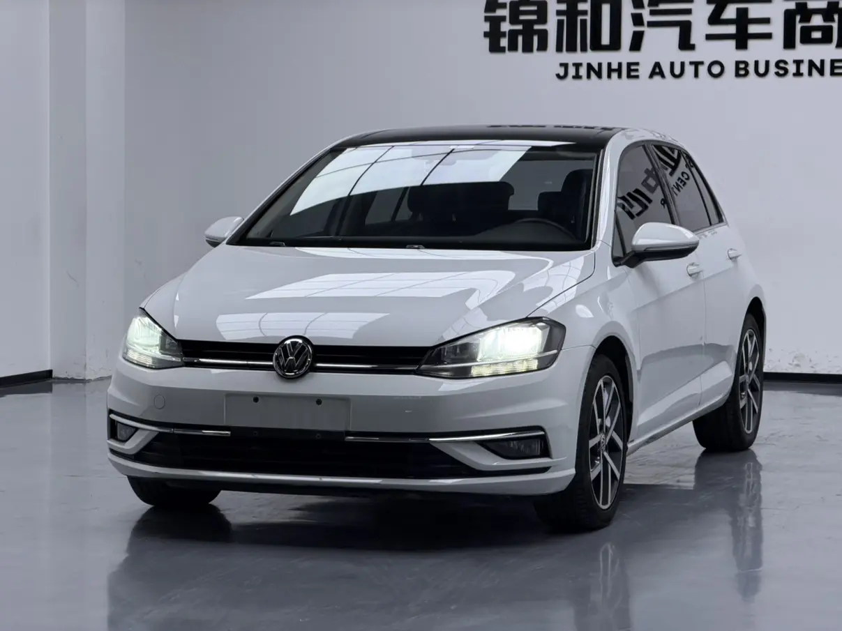 Volkswagen Golf  из Китая