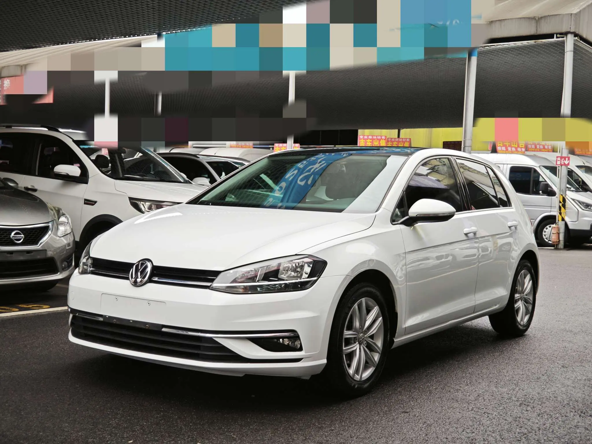 Volkswagen Golf  из Китая