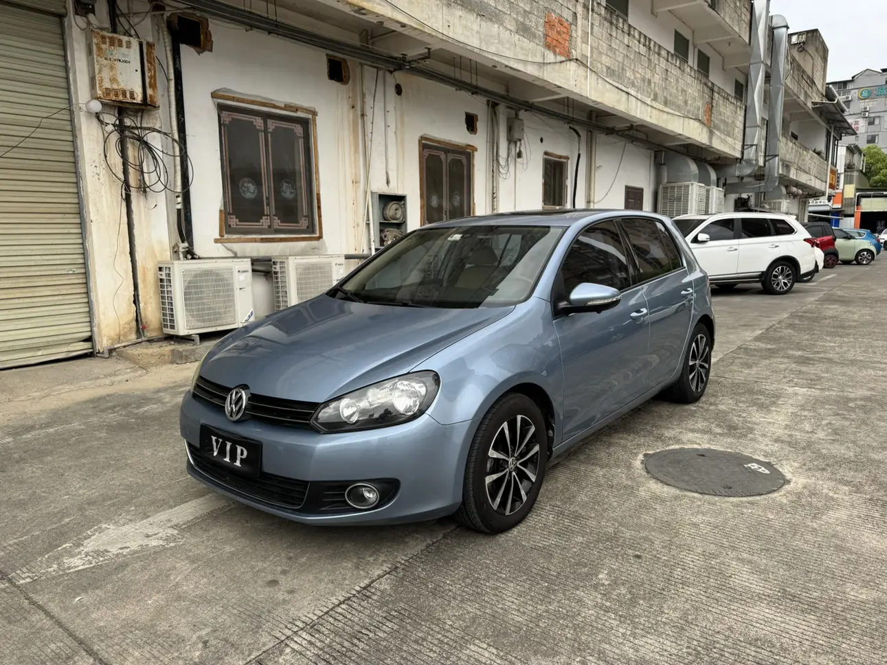 Volkswagen Golf  из Китая