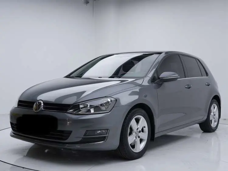 Volkswagen Golf  из Китая