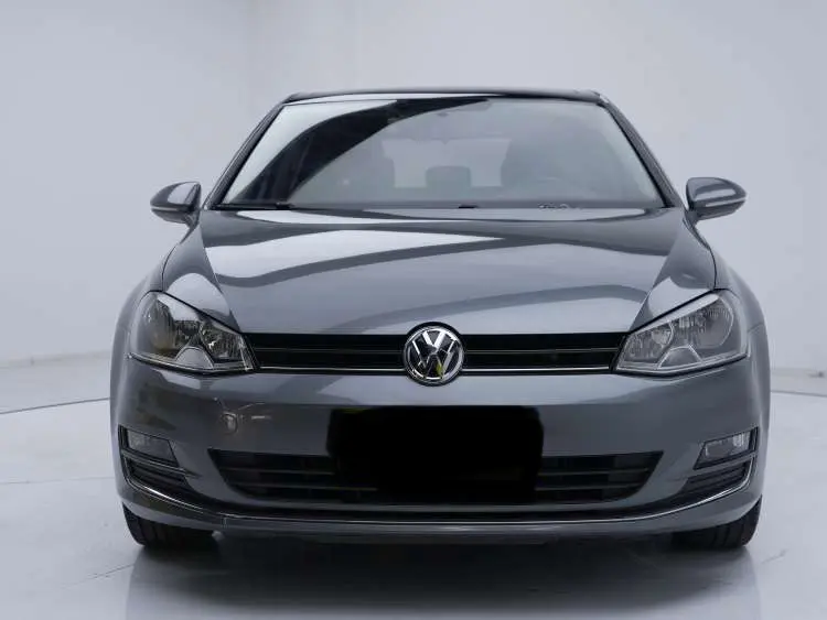 Volkswagen Golf  из Китая