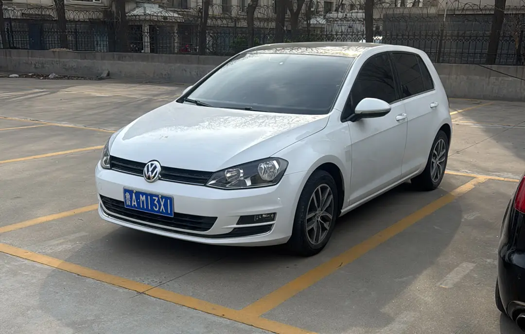 Volkswagen Golf  из Китая