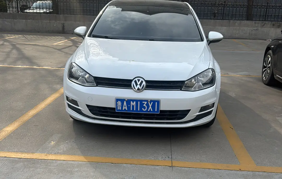 Volkswagen Golf  из Китая