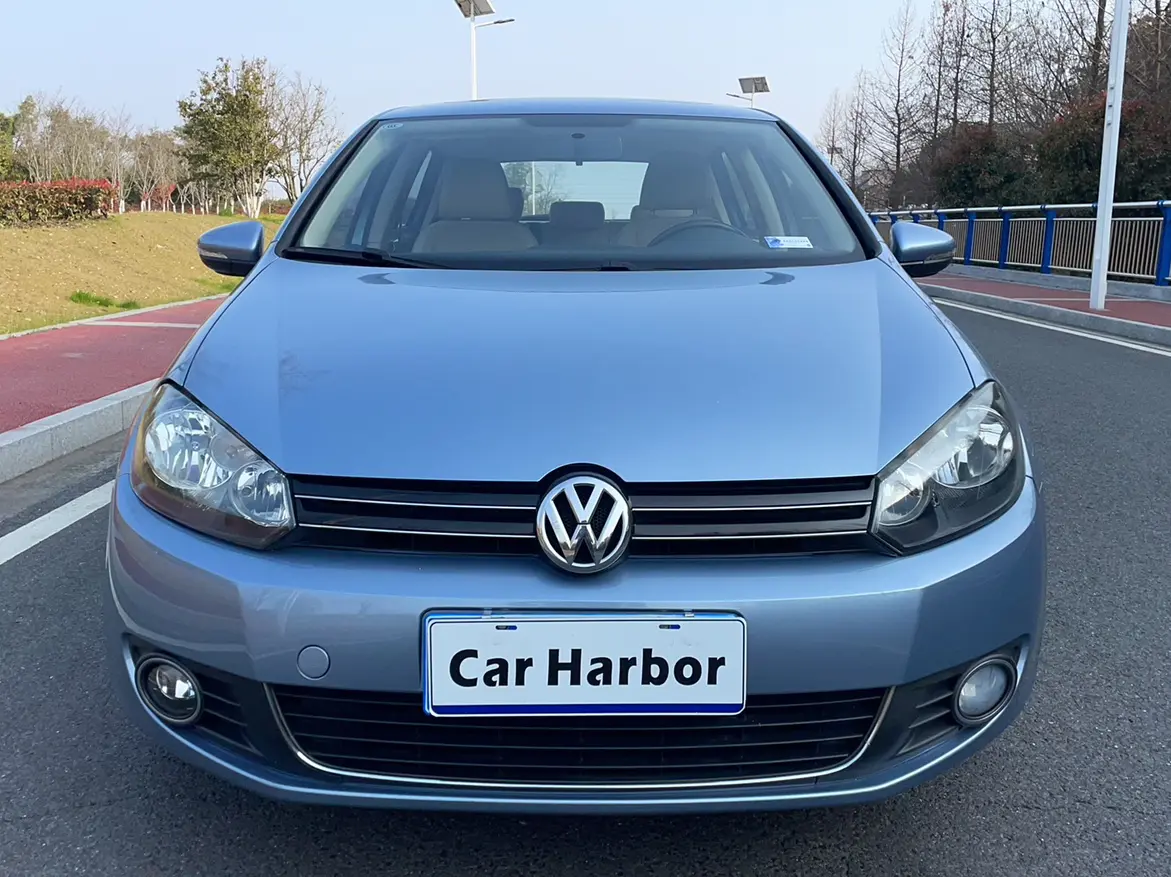 Volkswagen Golf  из Китая