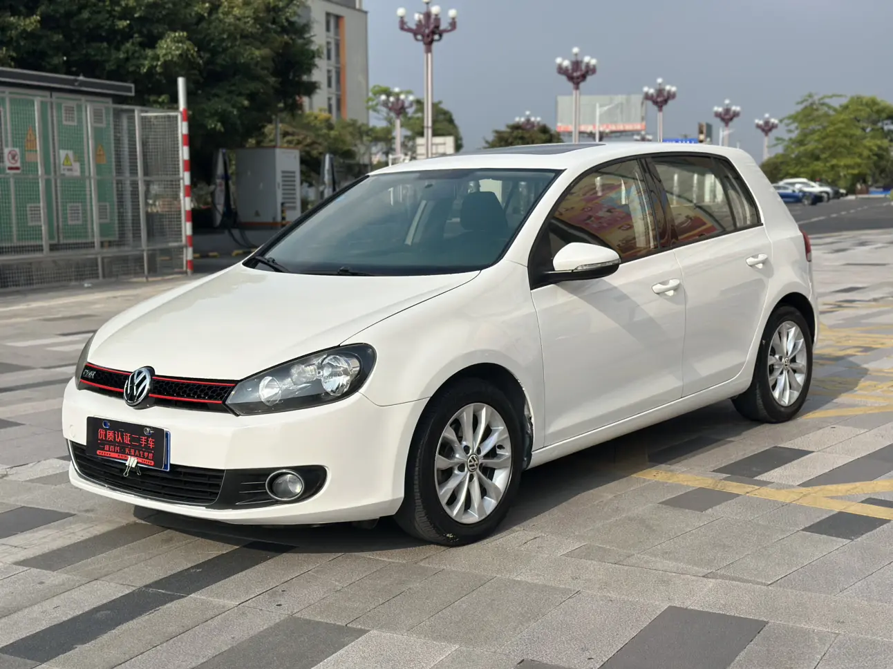 Volkswagen Golf  из Китая