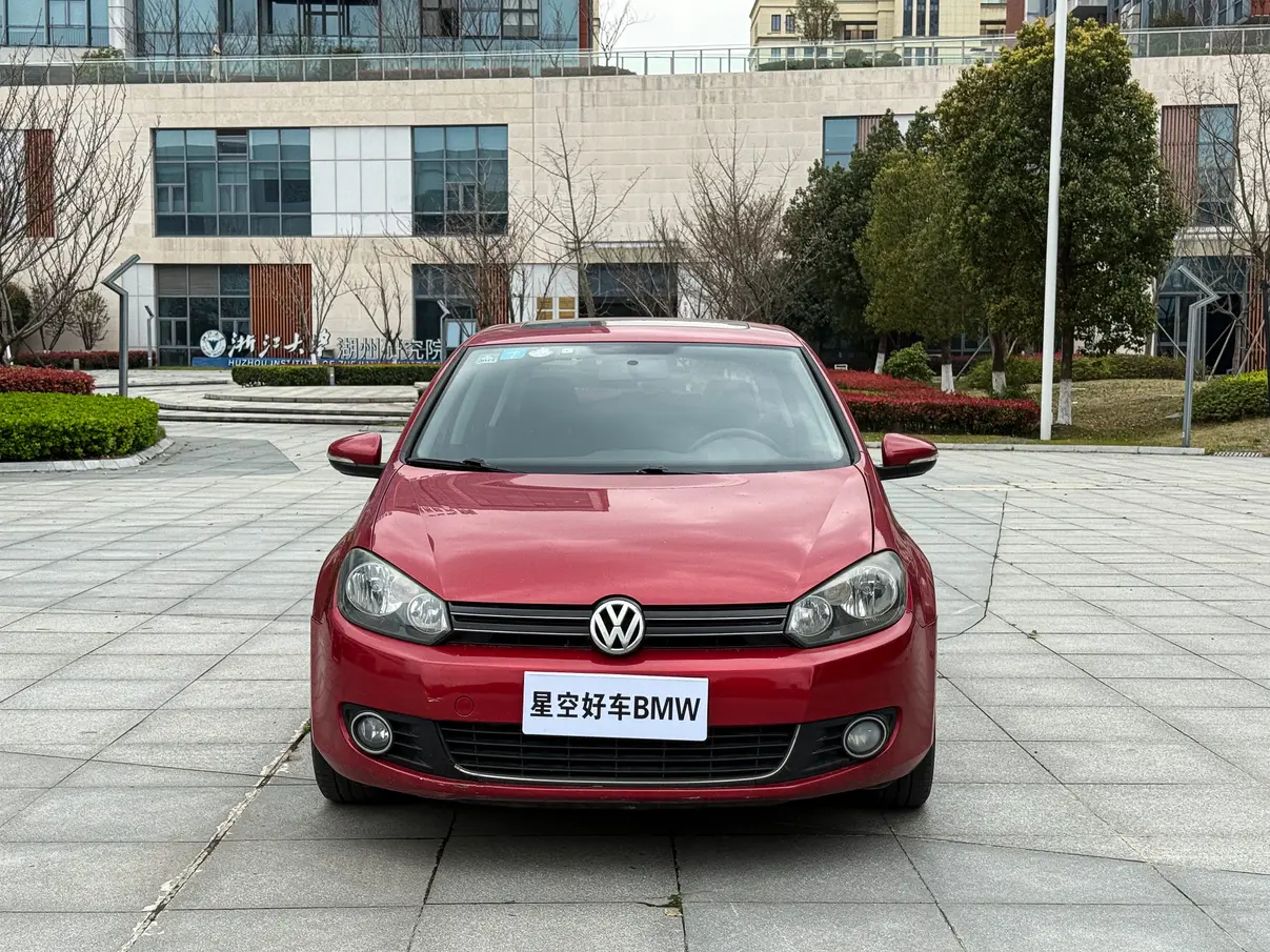 Volkswagen Golf  из Китая