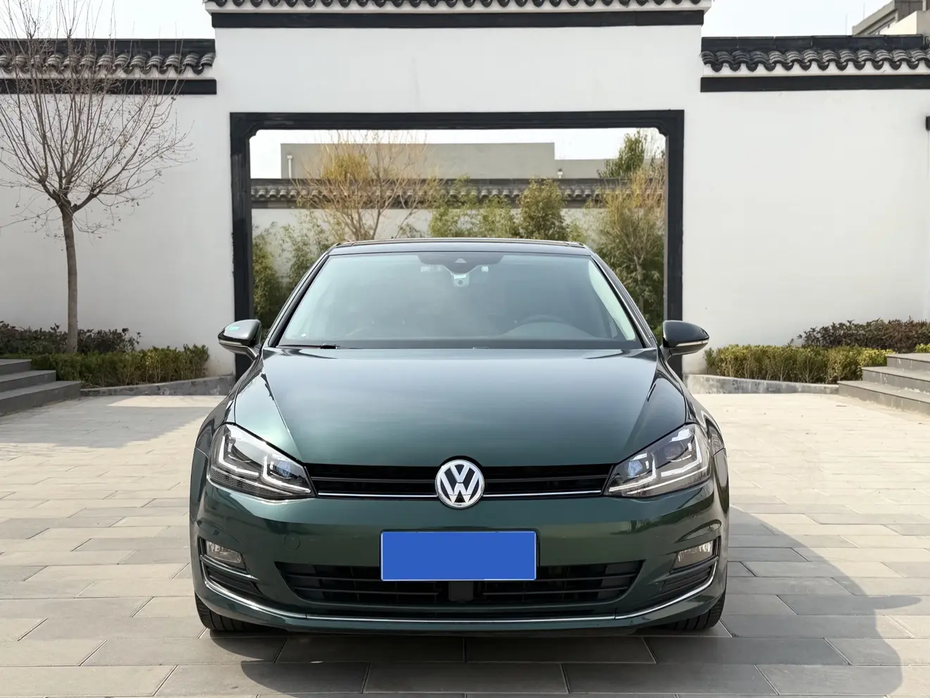 Volkswagen Golf  из Китая