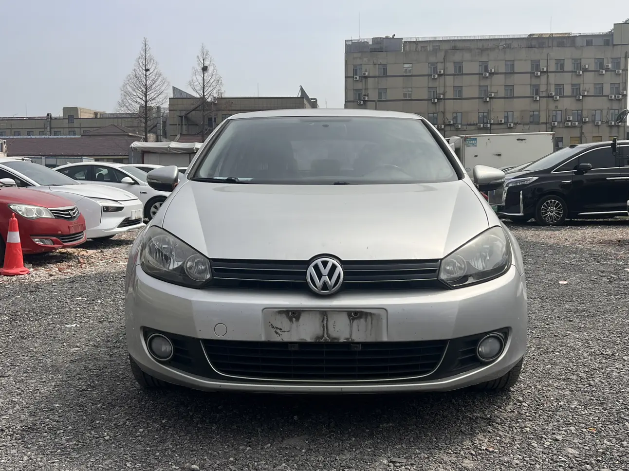Volkswagen Golf  из Китая