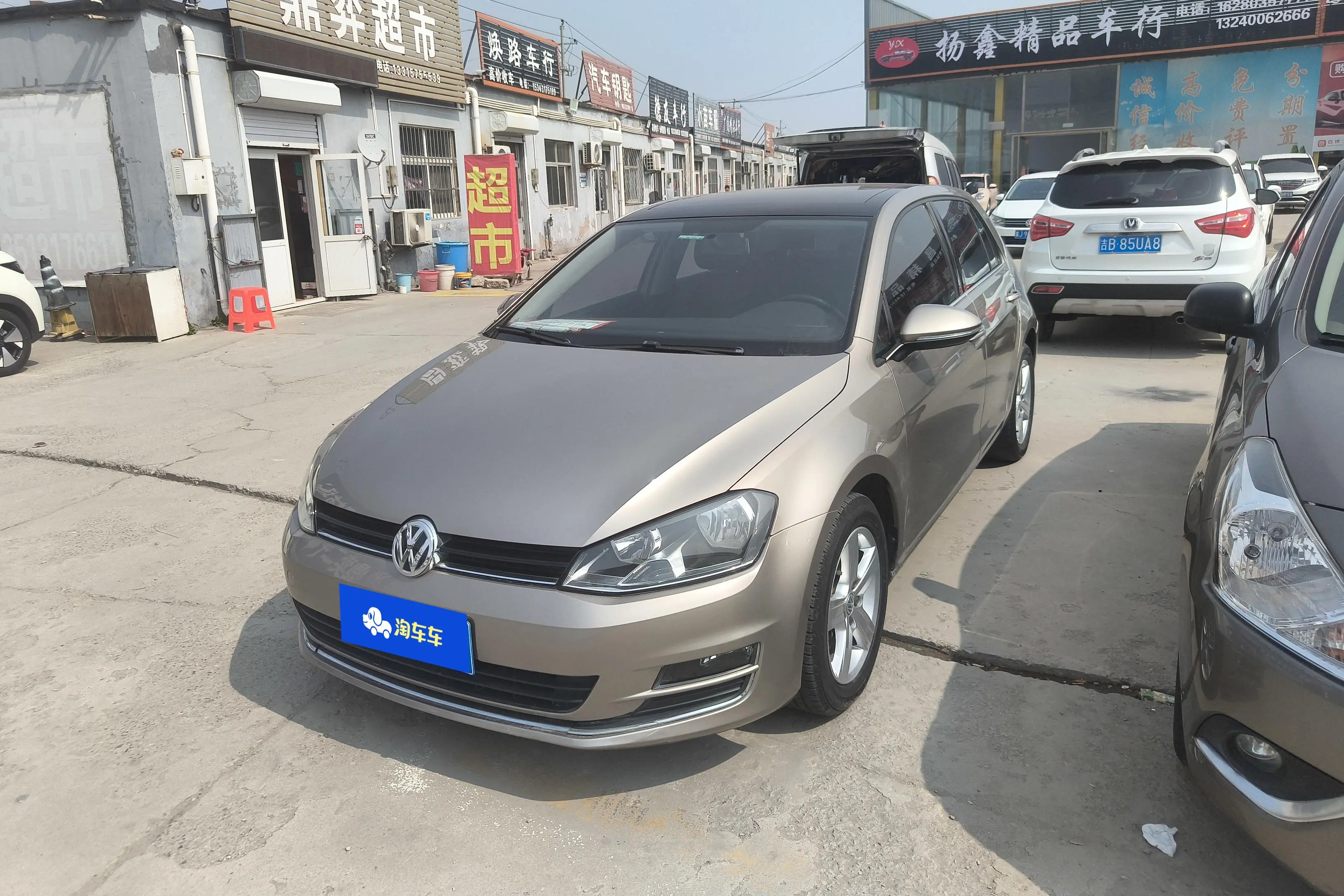 Volkswagen Golf  из Китая