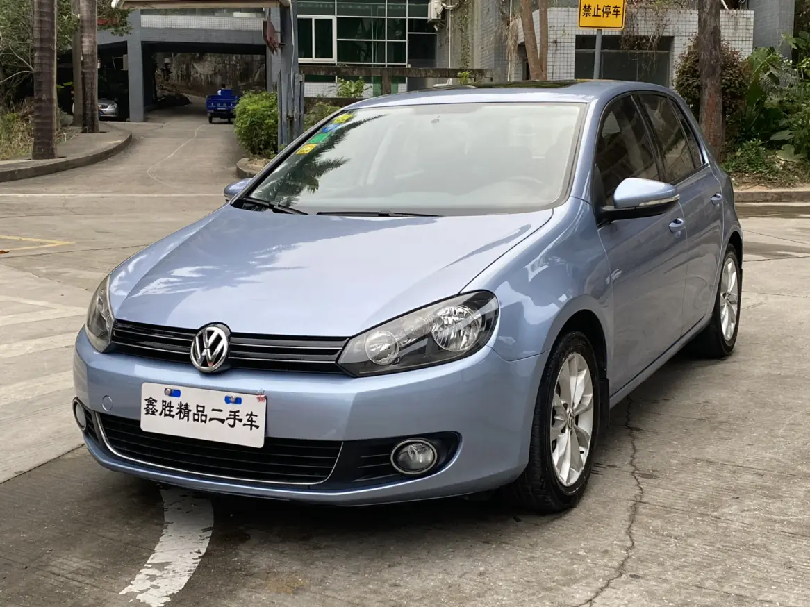 Volkswagen Golf  из Китая