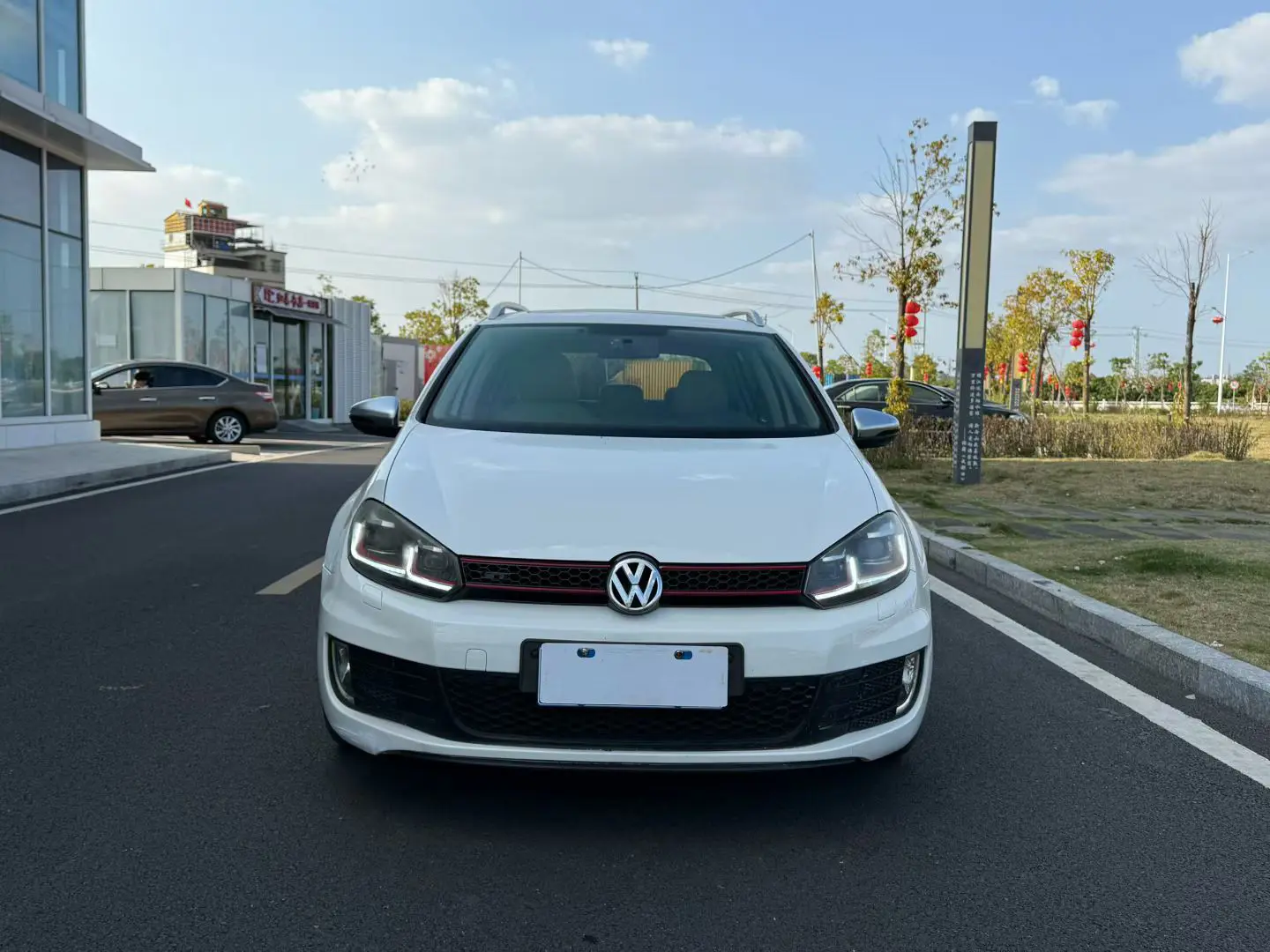 Volkswagen Golf  из Китая