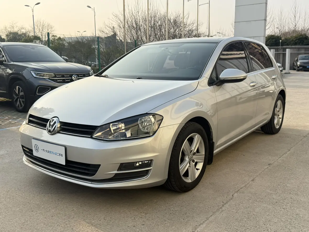 Volkswagen Golf  из Китая