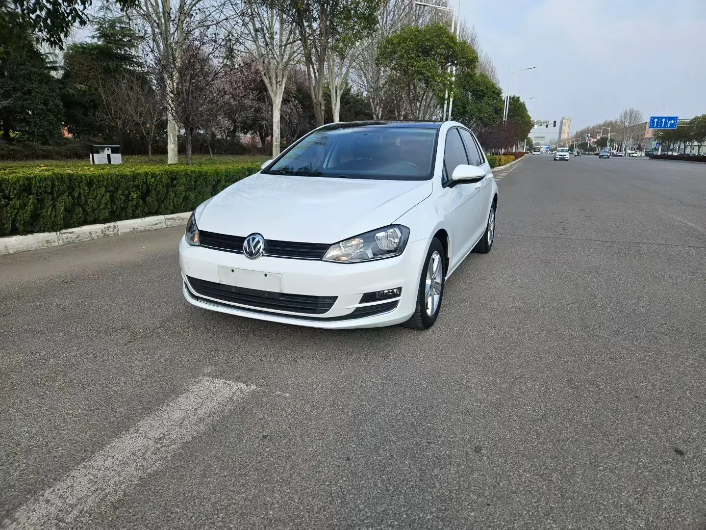 Volkswagen Golf  из Китая