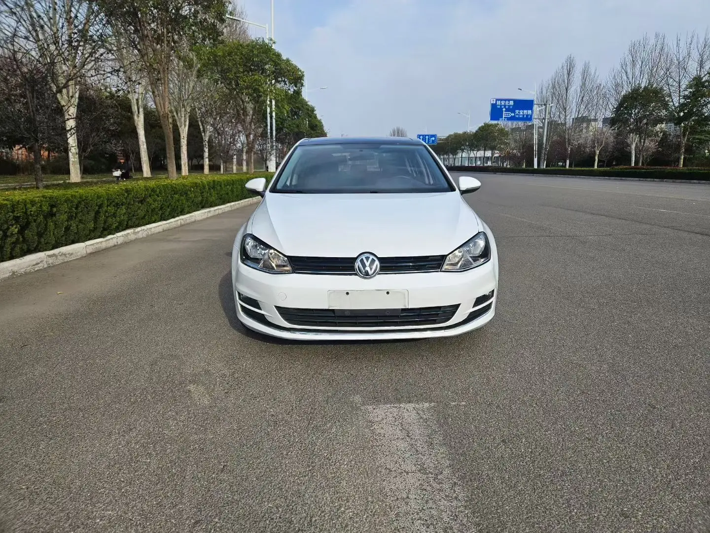Volkswagen Golf  из Китая