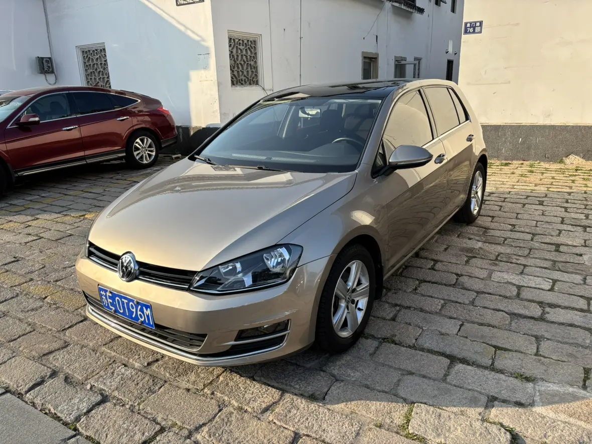Volkswagen Golf  из Китая