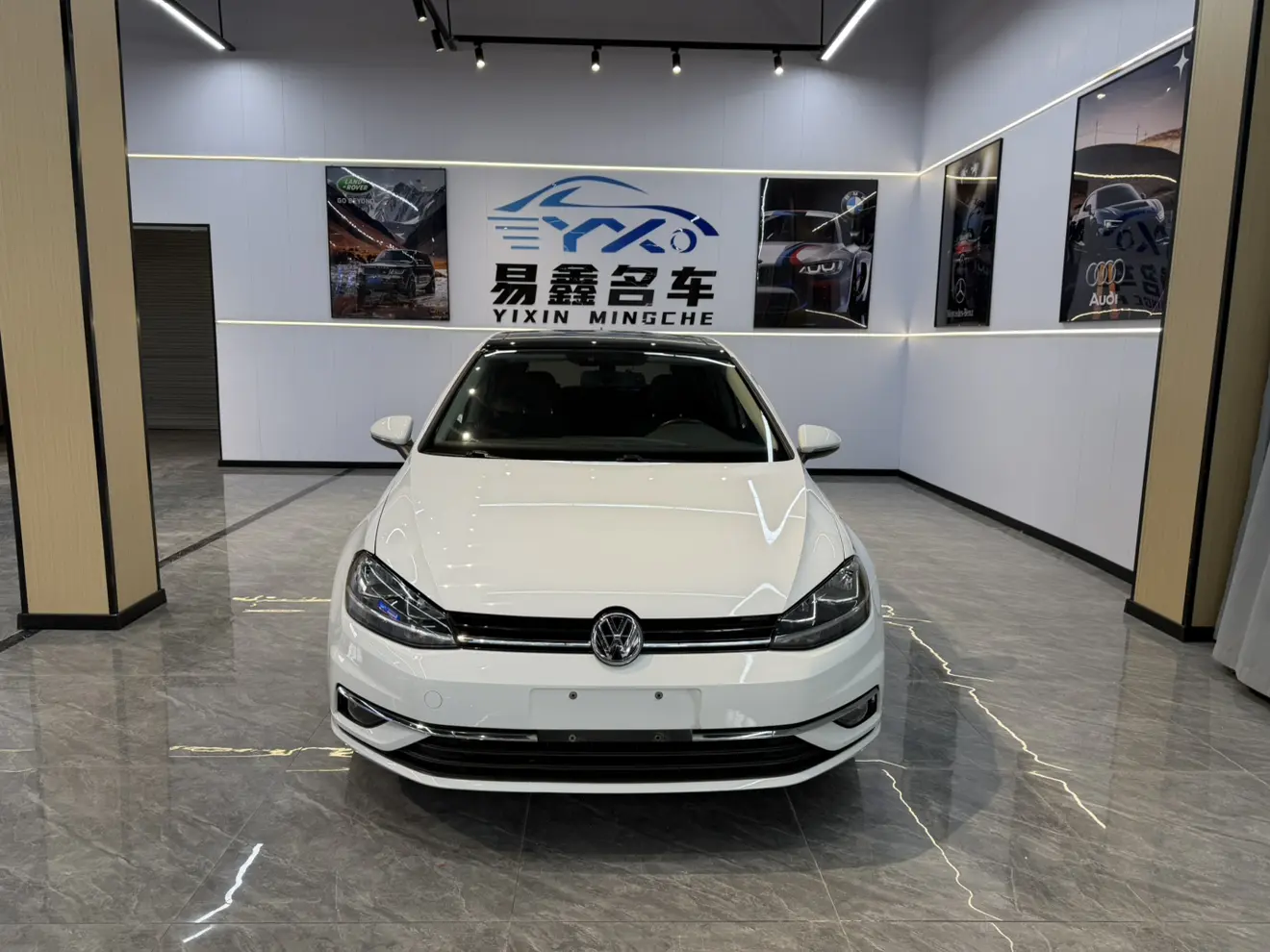 Volkswagen Golf  из Китая