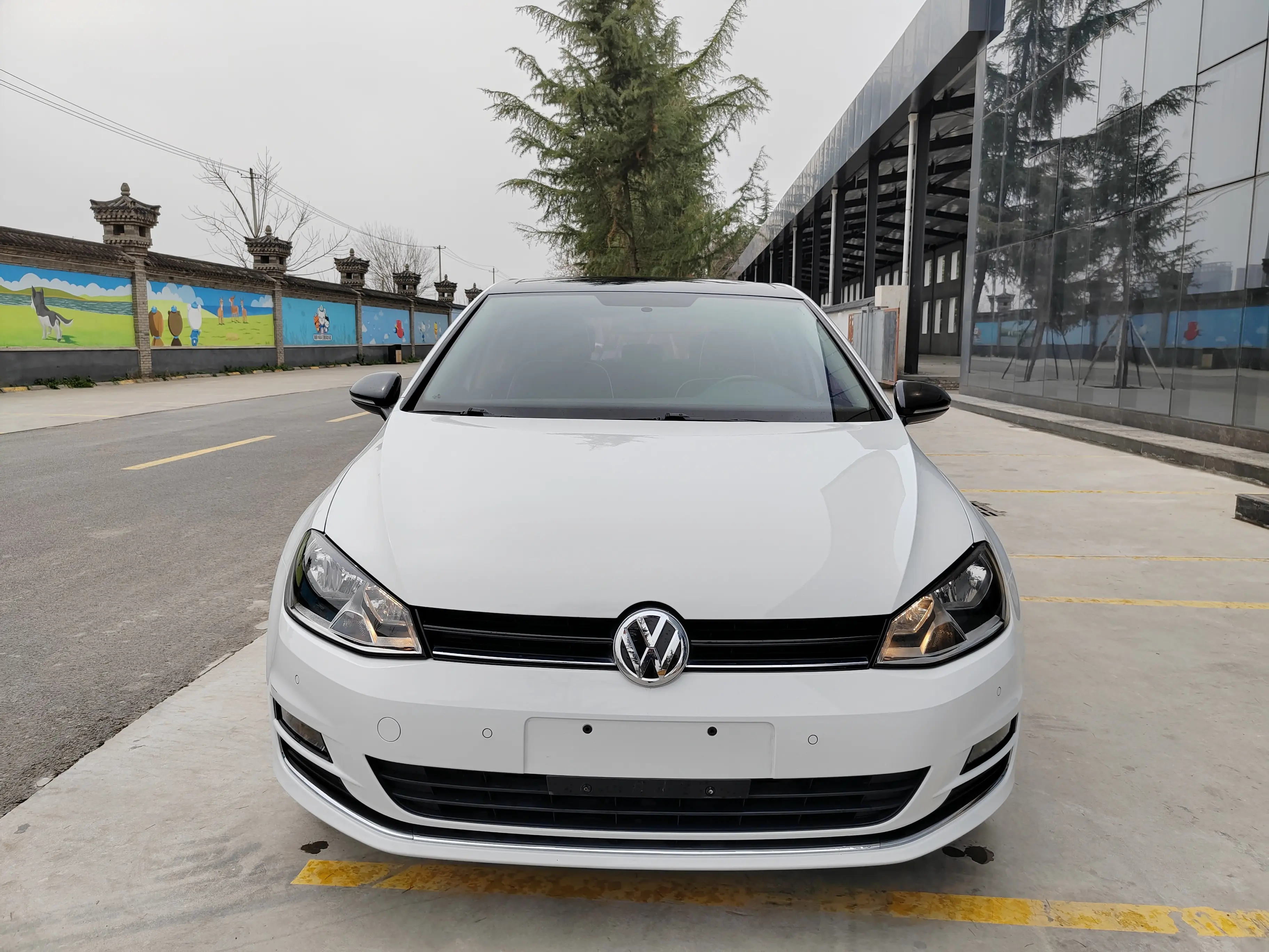 Volkswagen Golf  из Китая