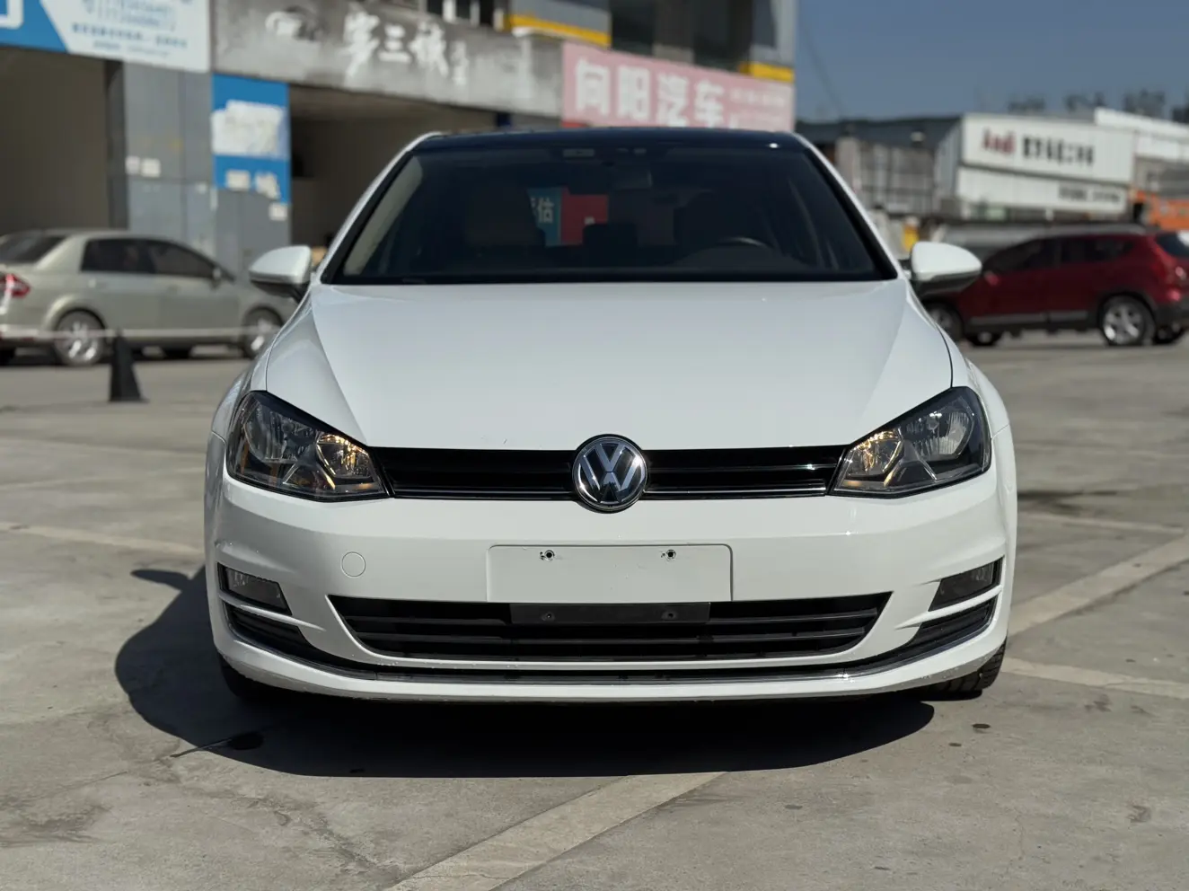 Volkswagen Golf  из Китая