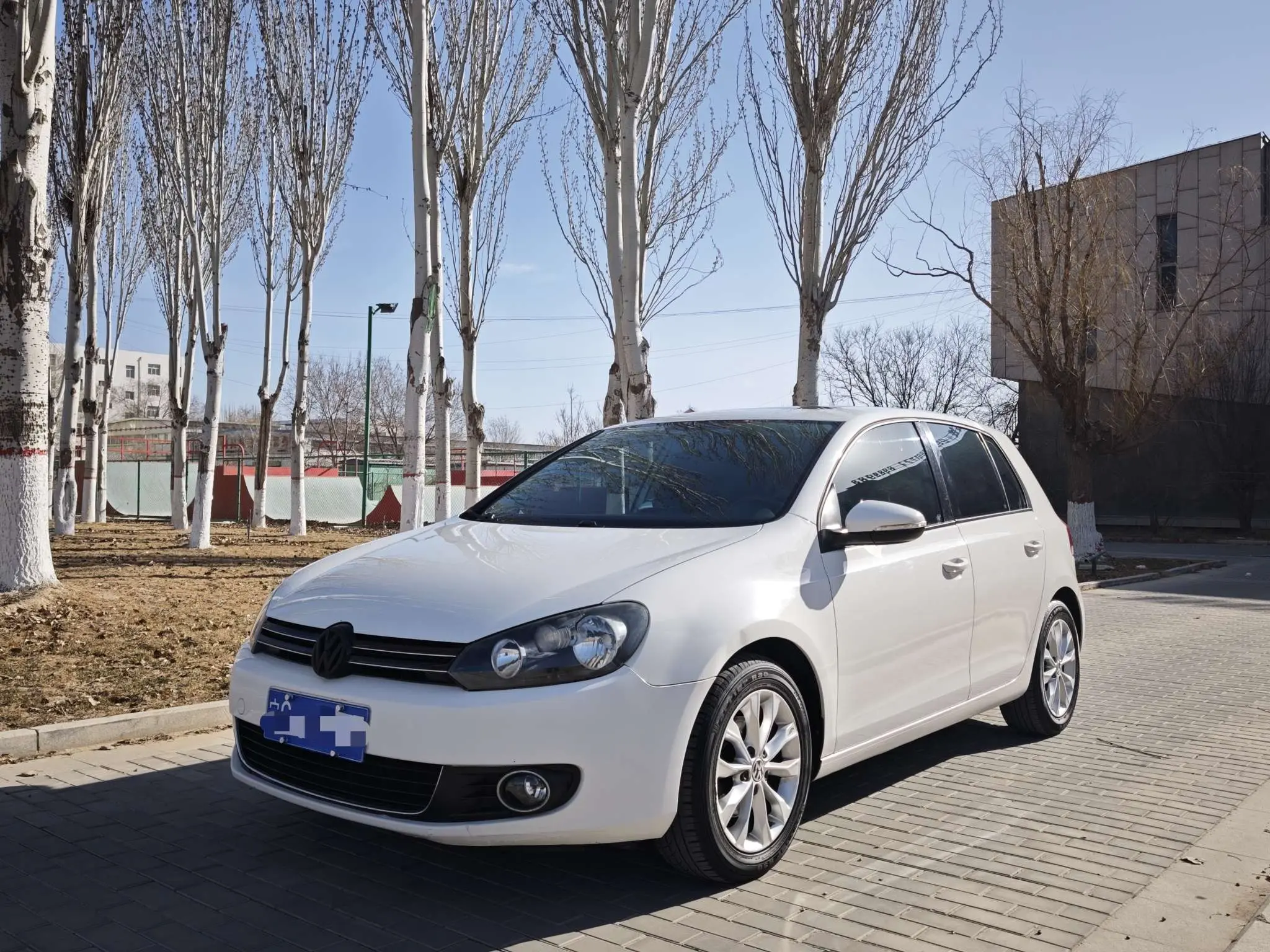 Volkswagen Golf  из Китая
