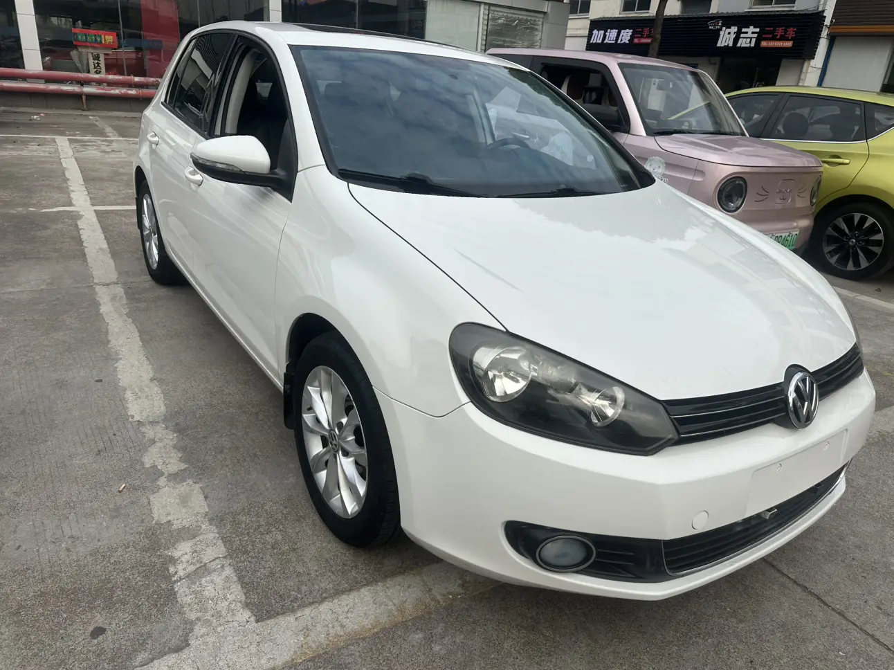 Volkswagen Golf  из Китая