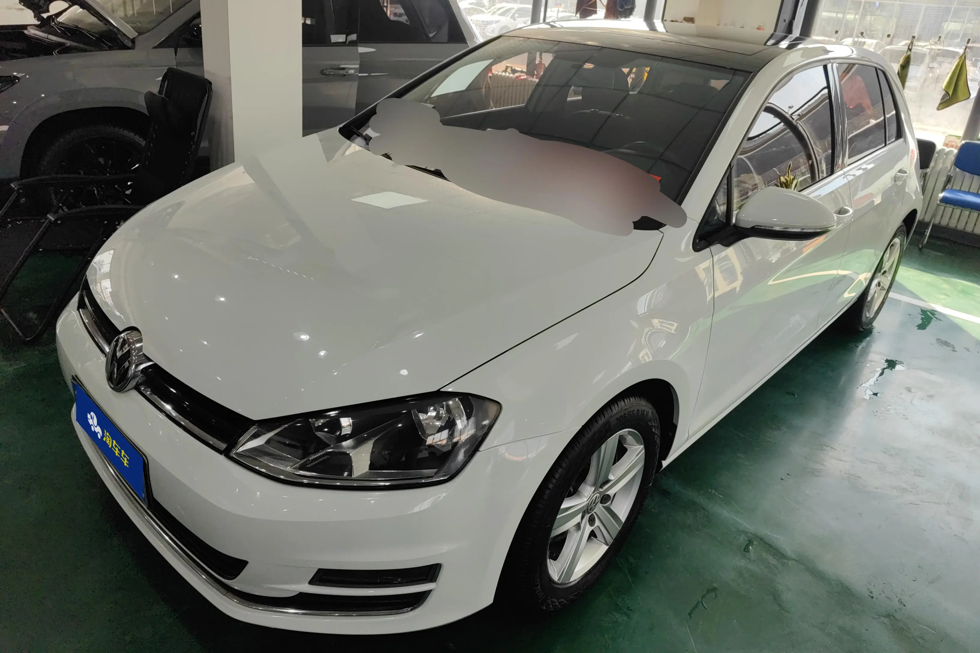 Volkswagen Golf  из Китая