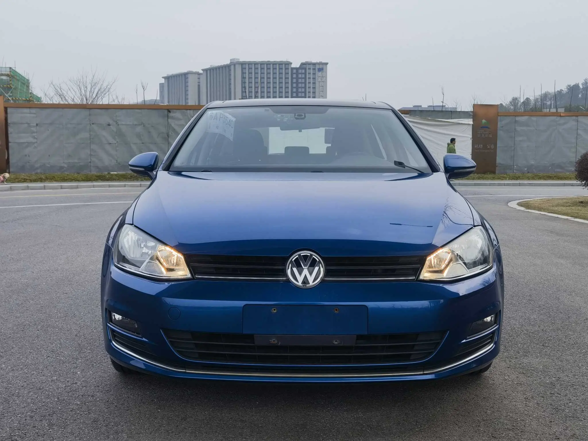 Volkswagen Golf  из Китая