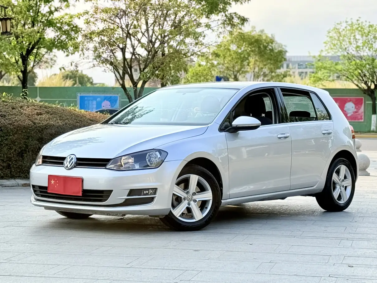 Volkswagen Golf  из Китая