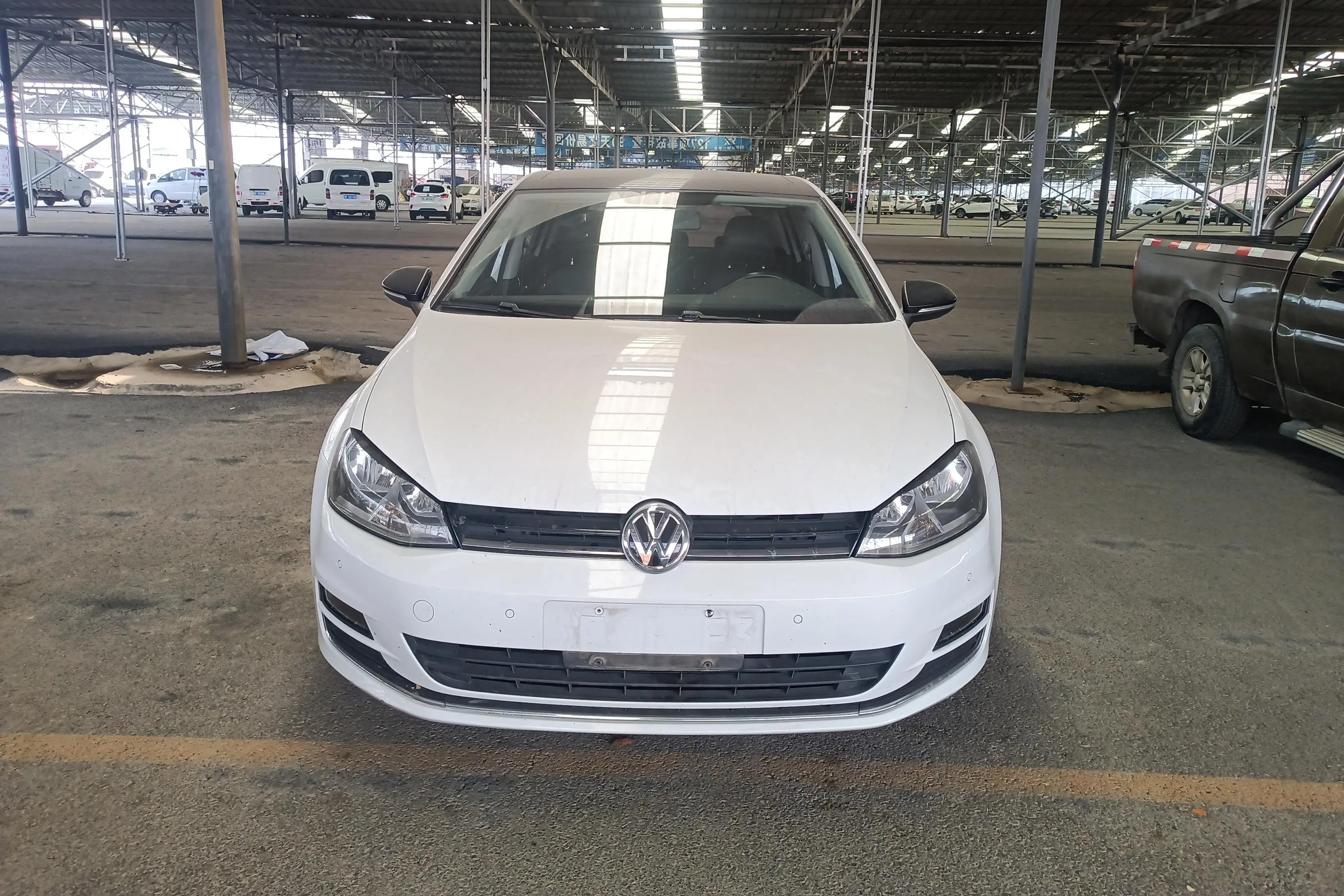 Volkswagen Golf  из Китая