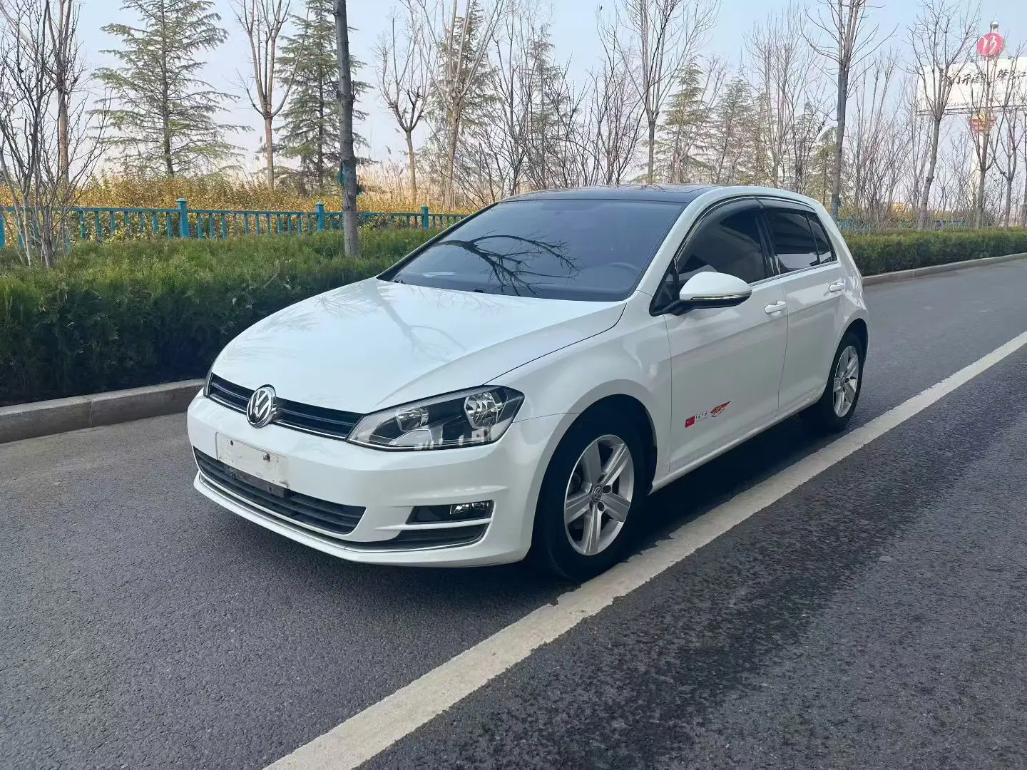Volkswagen Golf  из Китая