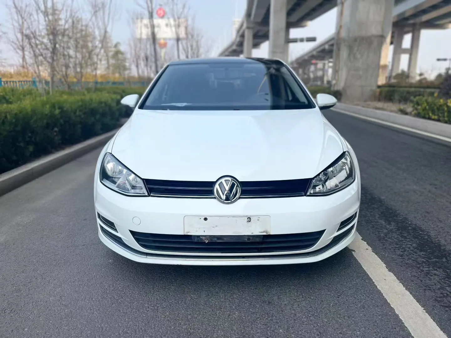Volkswagen Golf  из Китая