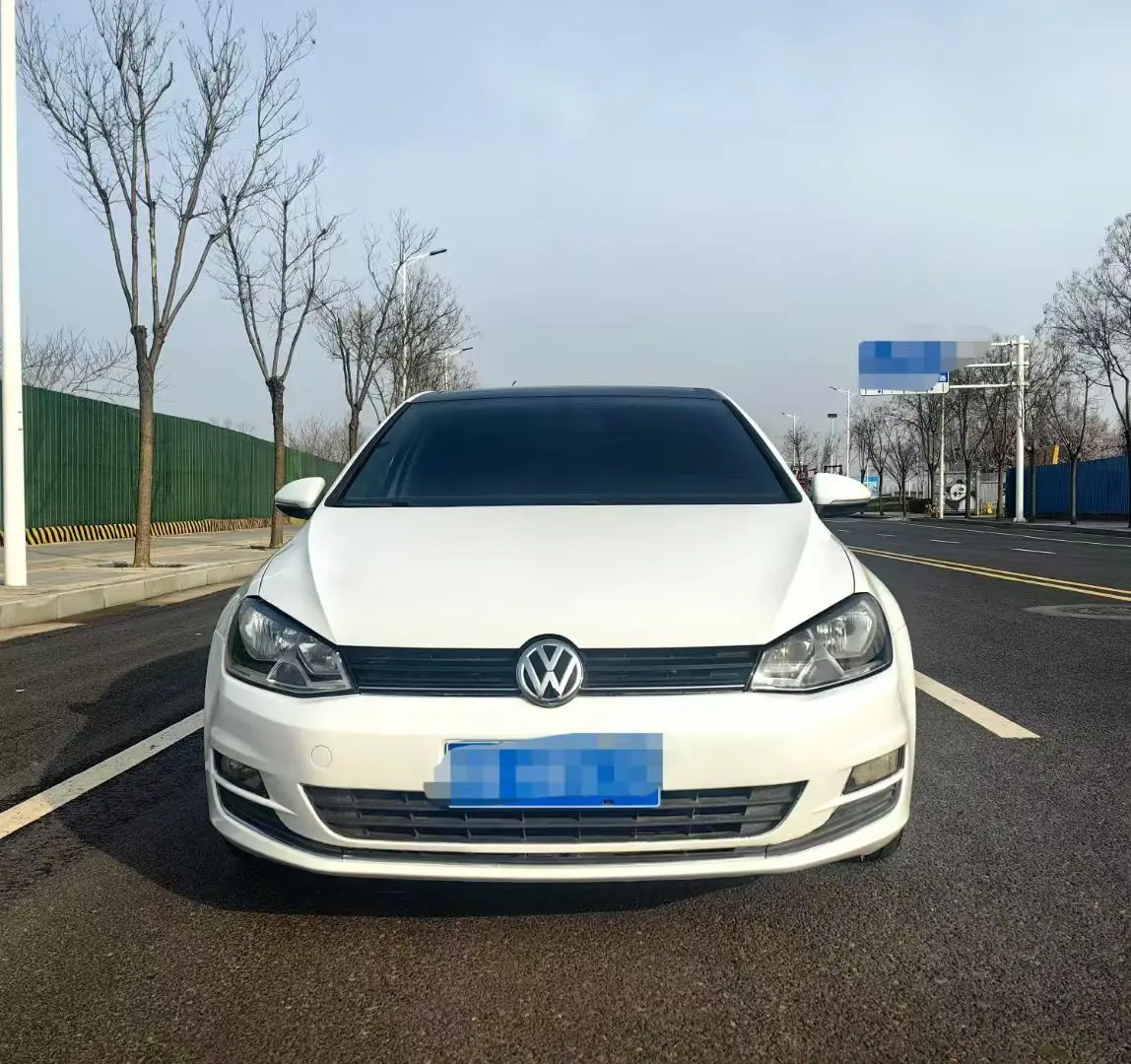 Volkswagen Golf  из Китая