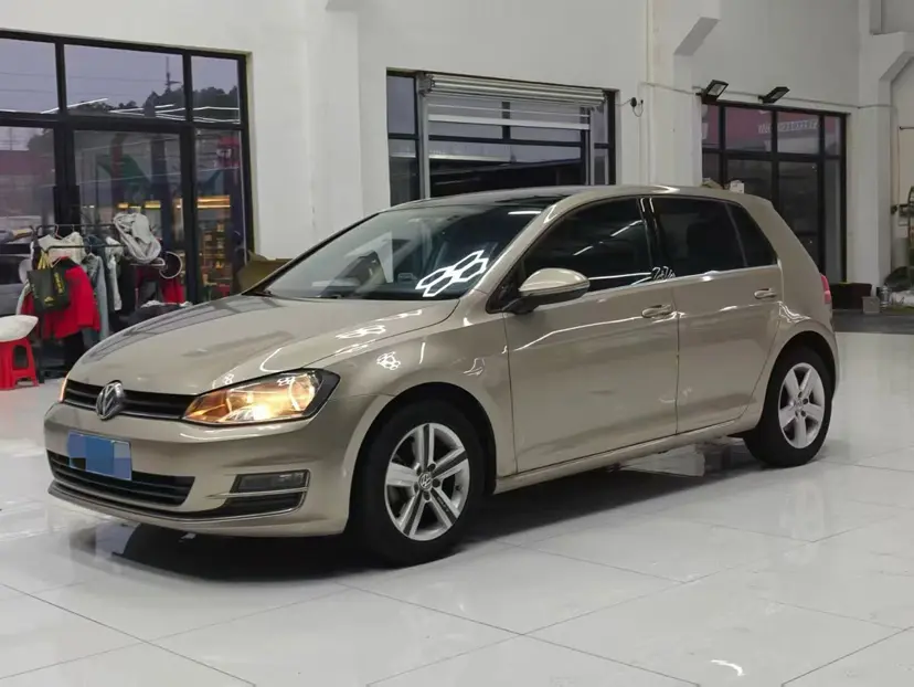 Volkswagen Golf  из Китая