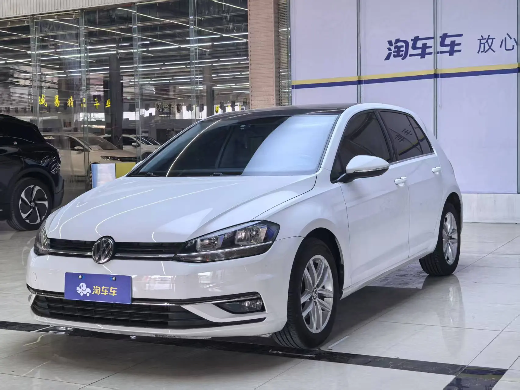 Volkswagen Golf  из Китая