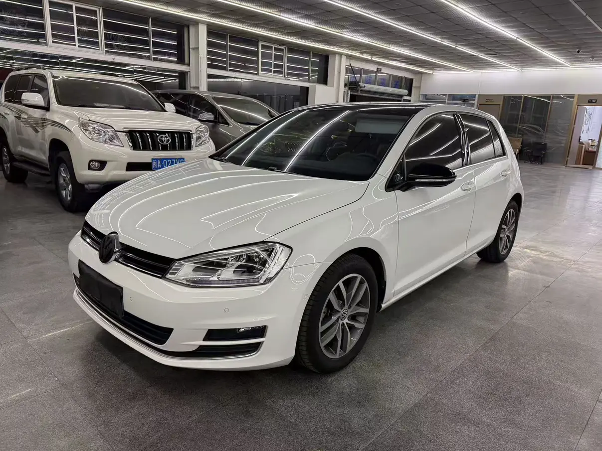 Volkswagen Golf  из Китая