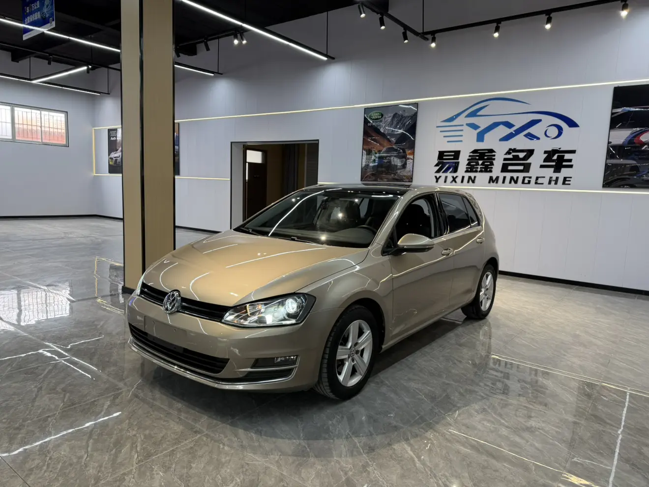 Volkswagen Golf  из Китая