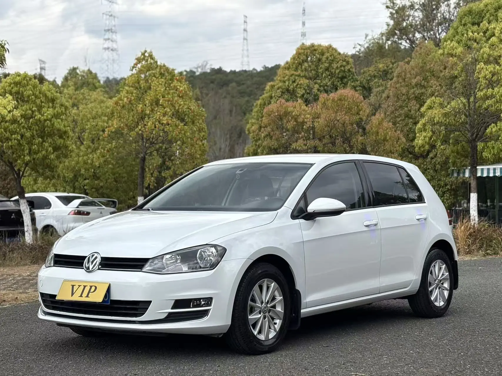 Volkswagen Golf  из Китая