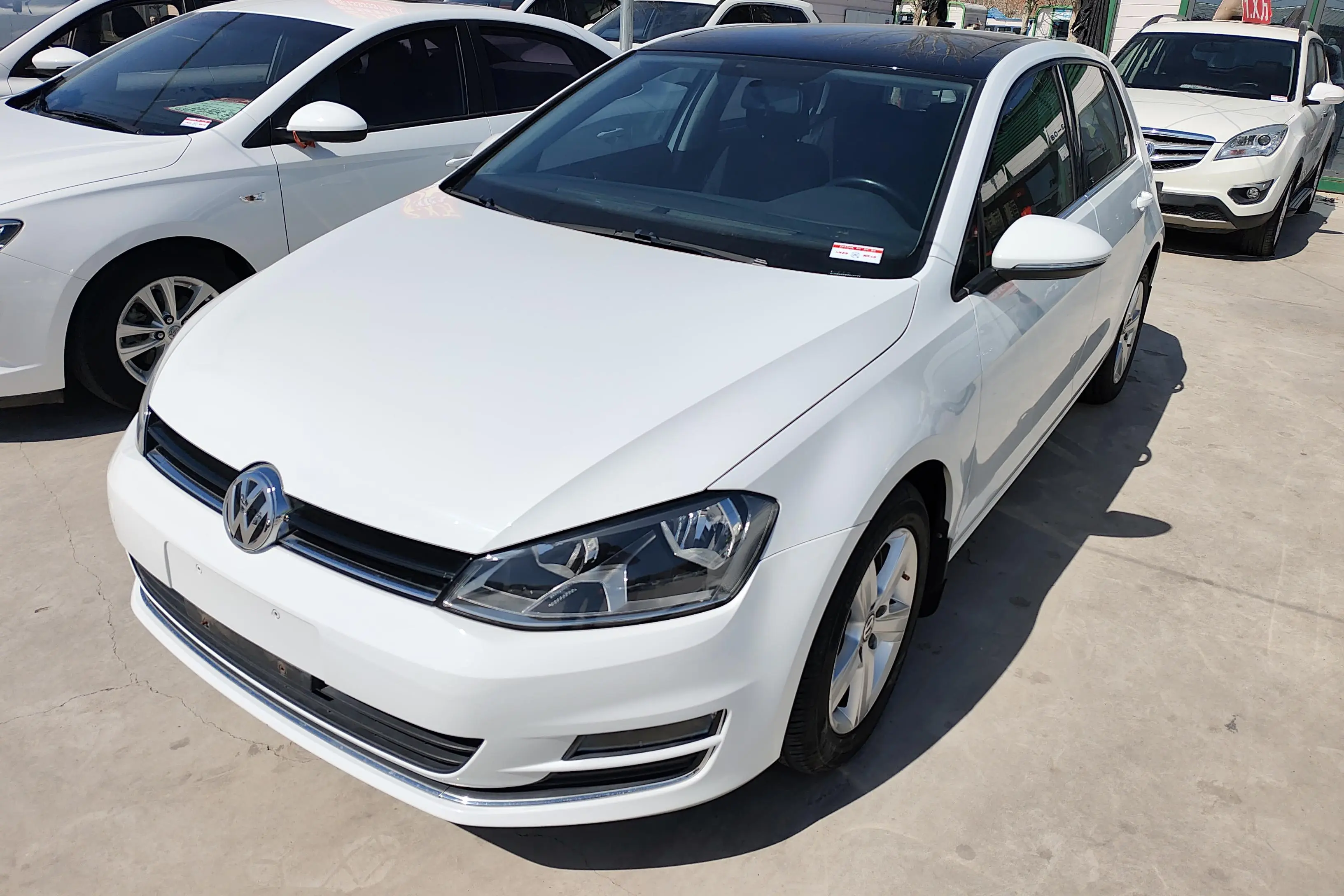 Volkswagen Golf  из Китая