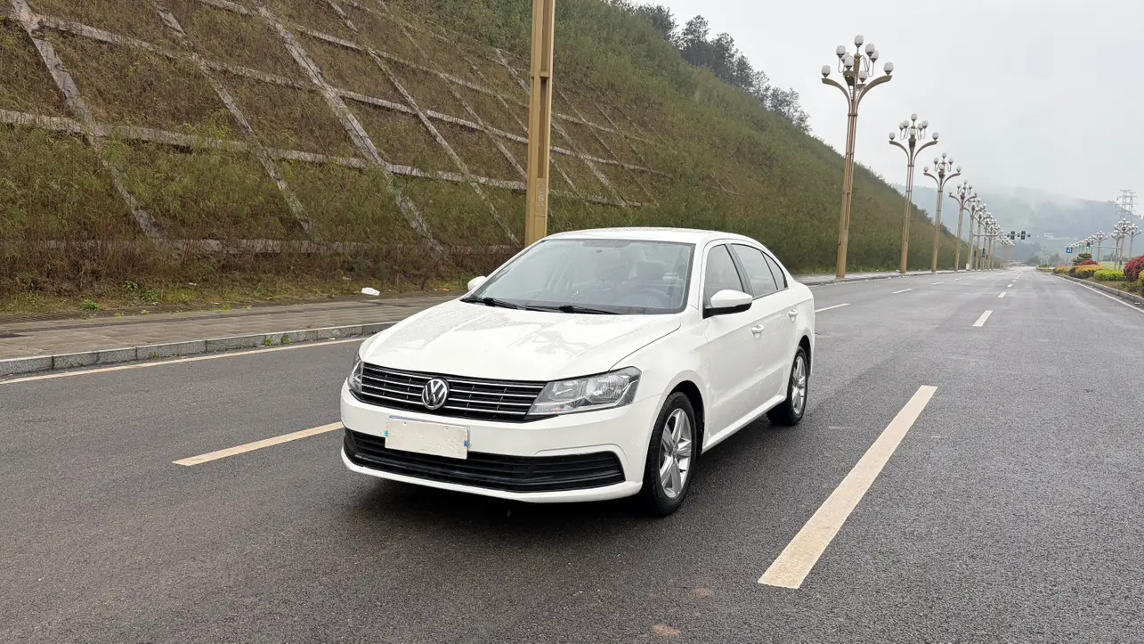 Volkswagen Lavida  из Китая