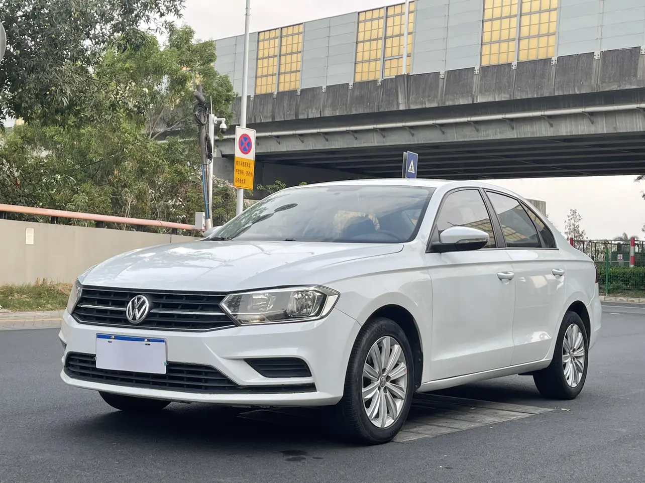 Volkswagen Bora  из Китая