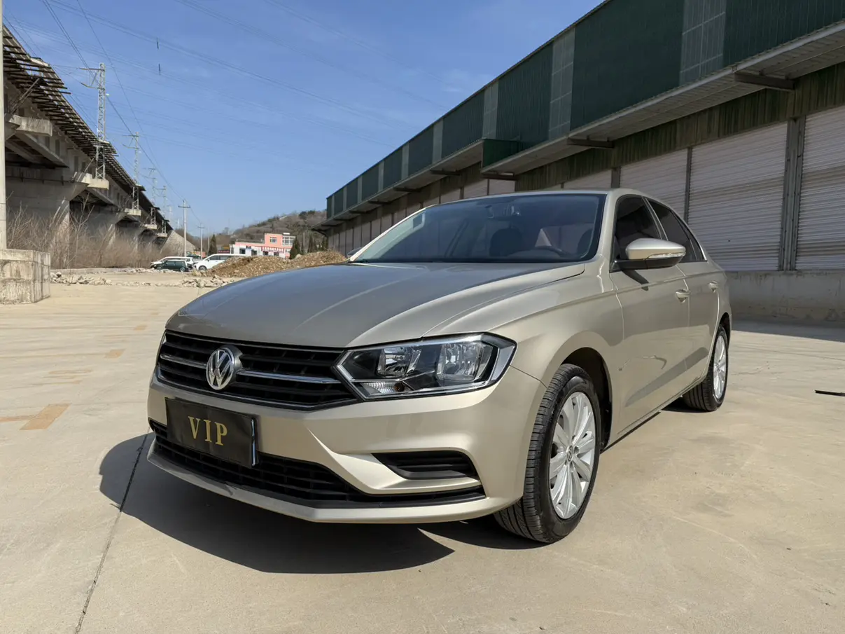 Volkswagen Bora  из Китая