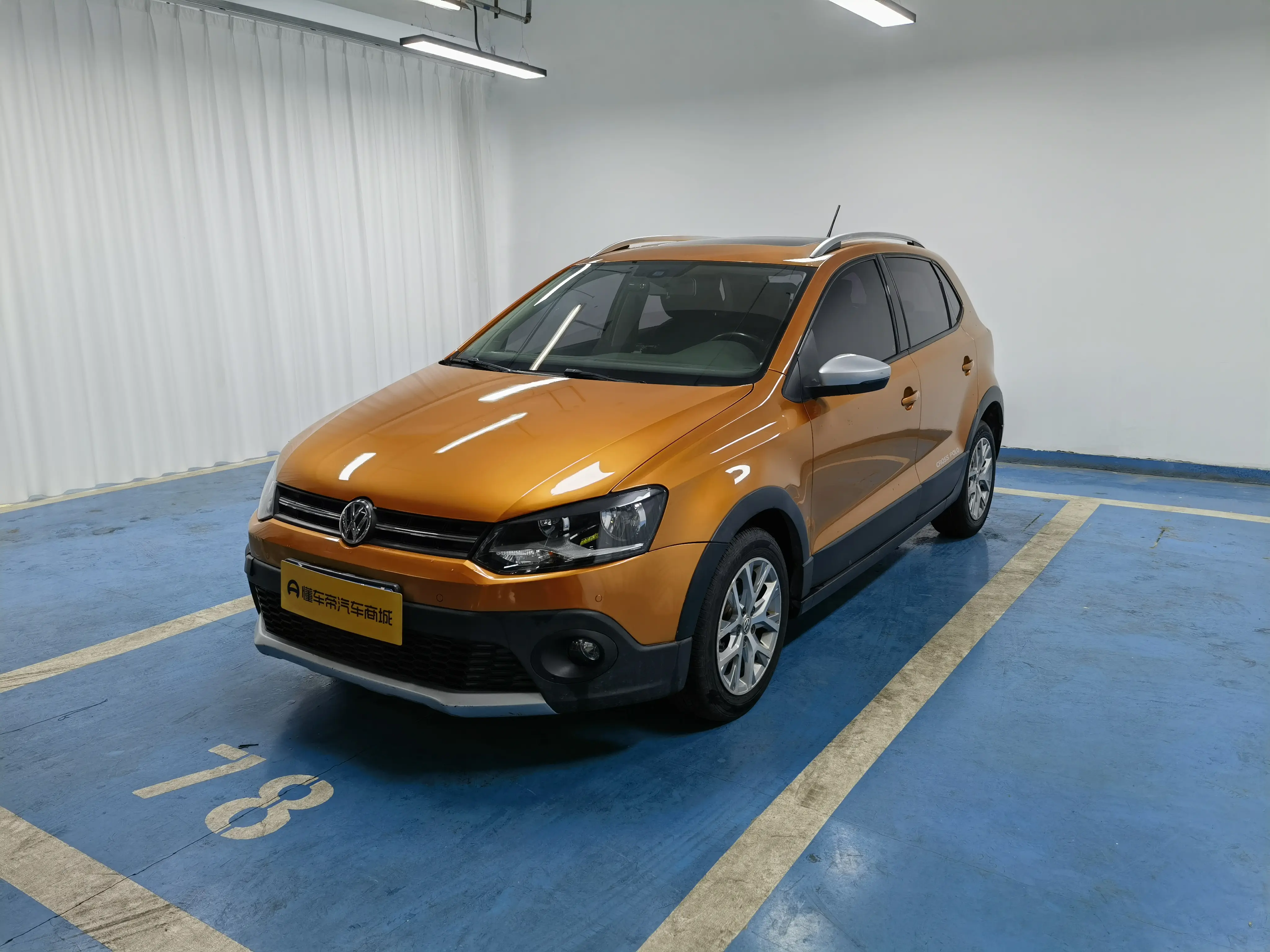 Volkswagen Polo  из Китая